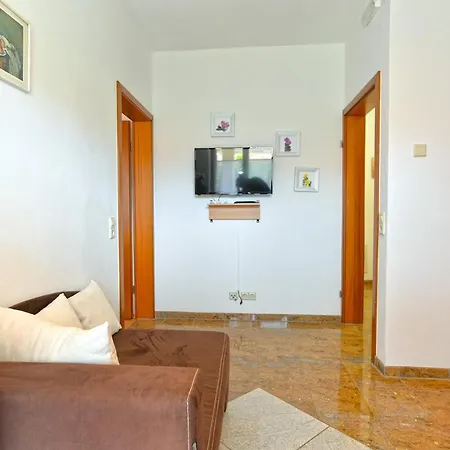 336 * Poreč