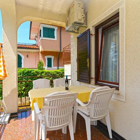 Apartment 336 Porec